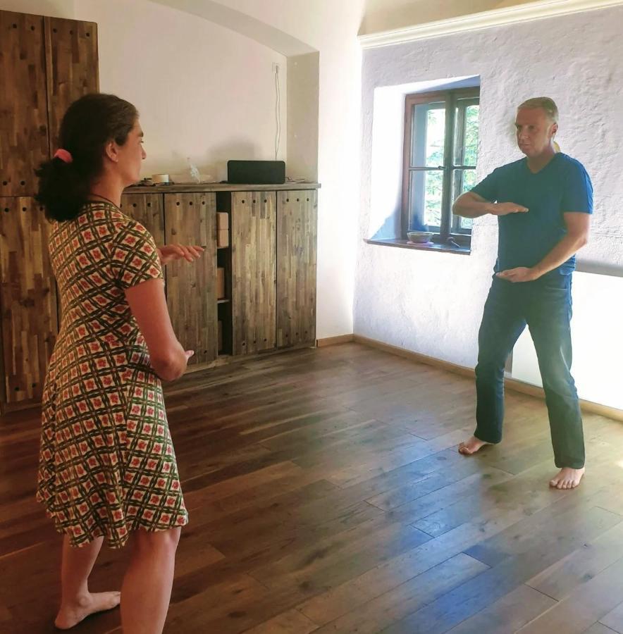Tauglerei Appartement Bernstein In Den Zauberbergen Sankt Koloman Luaran gambar